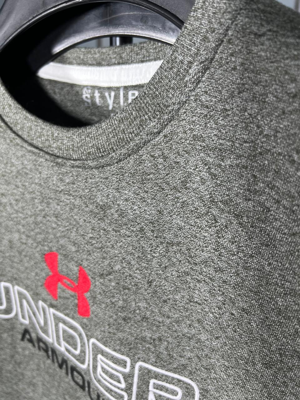 Under Armour Round Neck Imported Men's Sweatshirt  TW:- 732